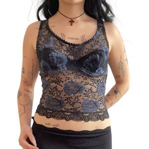 RIEN BLUE-BLACK LACE SEE-THROUGH FLORAL TOP SIZE MEDIUM
